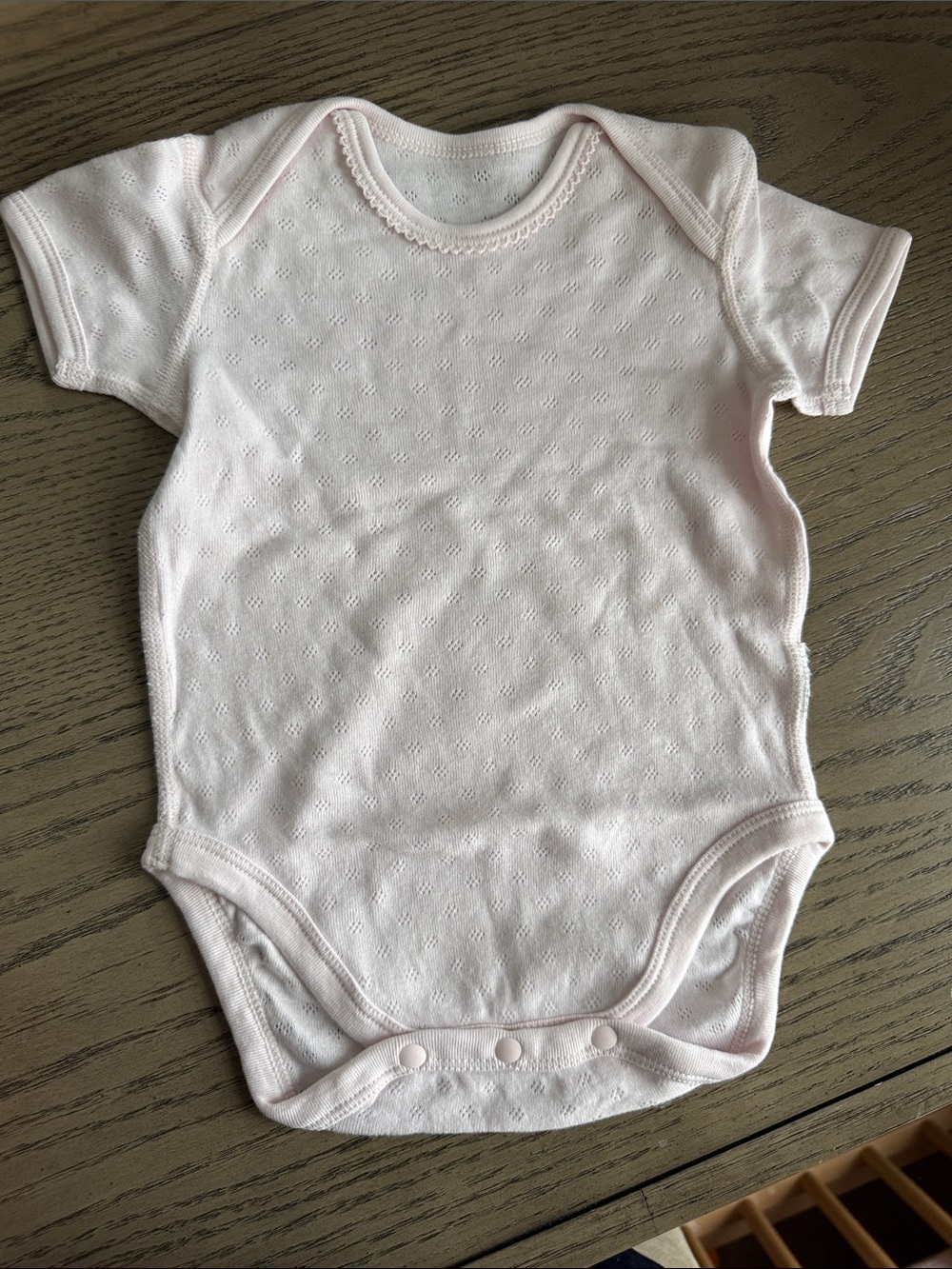 Uniqlo Pale Pink Short-Sleeve Baby Bodysuit